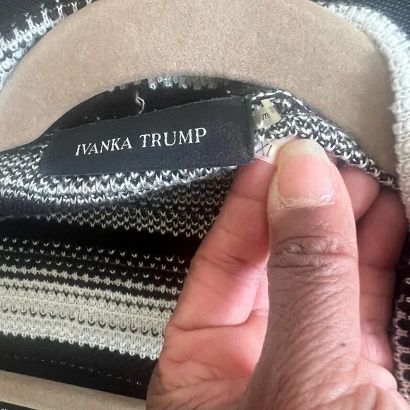 Ivanka Trump Black and White Striped Cardigan Size XL - Picture 5 of 6